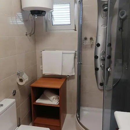 With Parking Space Klenovica, Novi Vinodolski - 11559 Daire